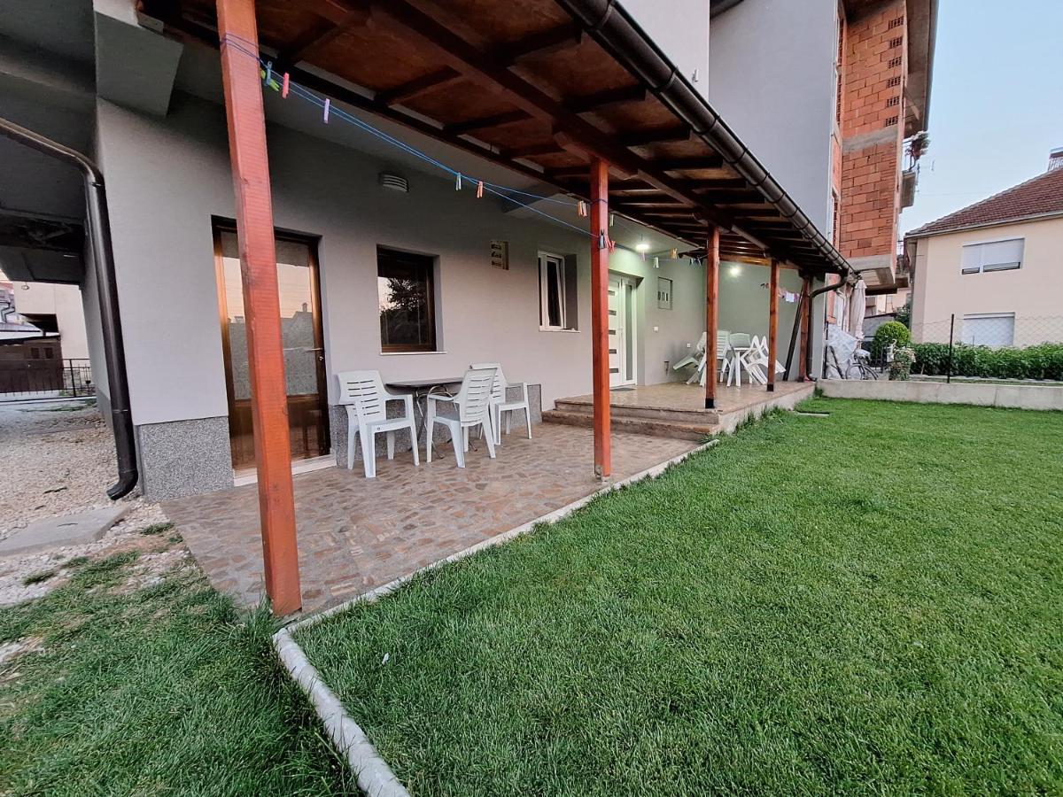 Studio Apartments Oleg 奥赫里德 外观 照片
